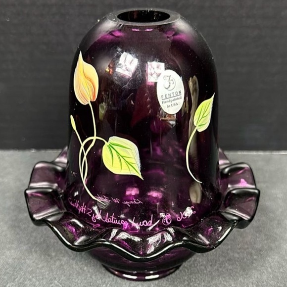 FENTON ART GLASS VISION ON AUBERGINE AMETHYST FAIRY LIGHT LAMP Signed - Picture 4 of 6